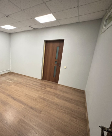 Позняки,вул Ахматової 13Д приміщення 60м Київ