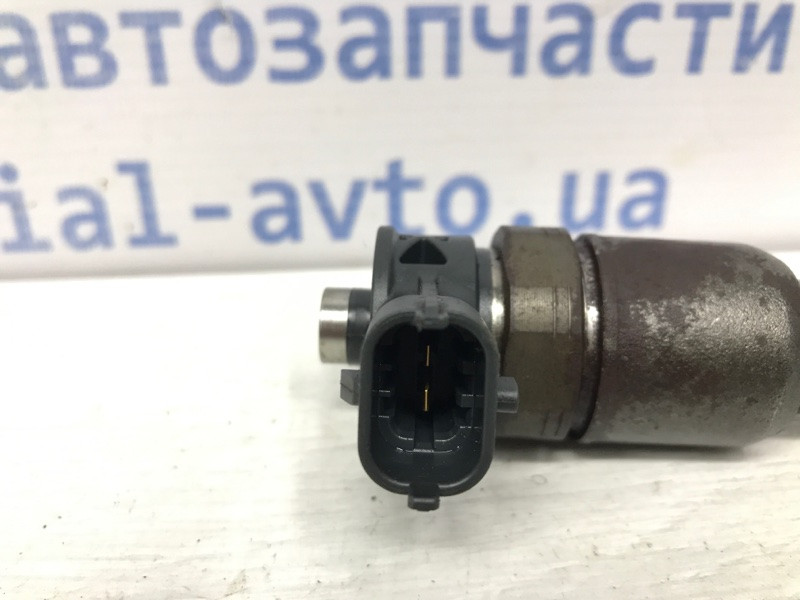 Форсунка топливная Hyundai Tucson TL 1.7 DIESEL D4FD 2015 (б/у) Киев - изображение 4