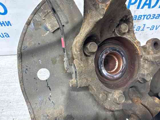 Кулак поворотный правый со ступицей Hyundai IX35 LM 1.7 DIESEL D4FD 2009 (б/у) Киев