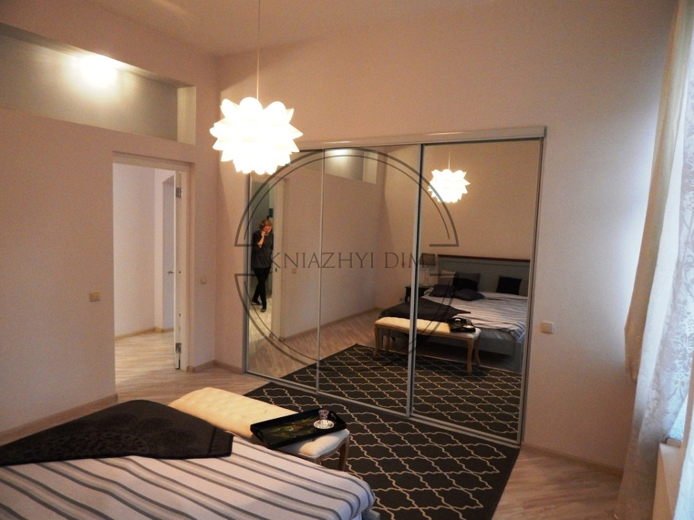 СВІТЛО НЕ ВИМИКАЮТЬ Без % Оренда 3 кім. розд на Лютеранській м.Хрещатик Кодоб 11105573 Киев - изображение 4