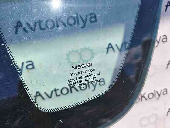 Стекло в кузов заднее левое Nissan Note E11 2005-2012 Ковель