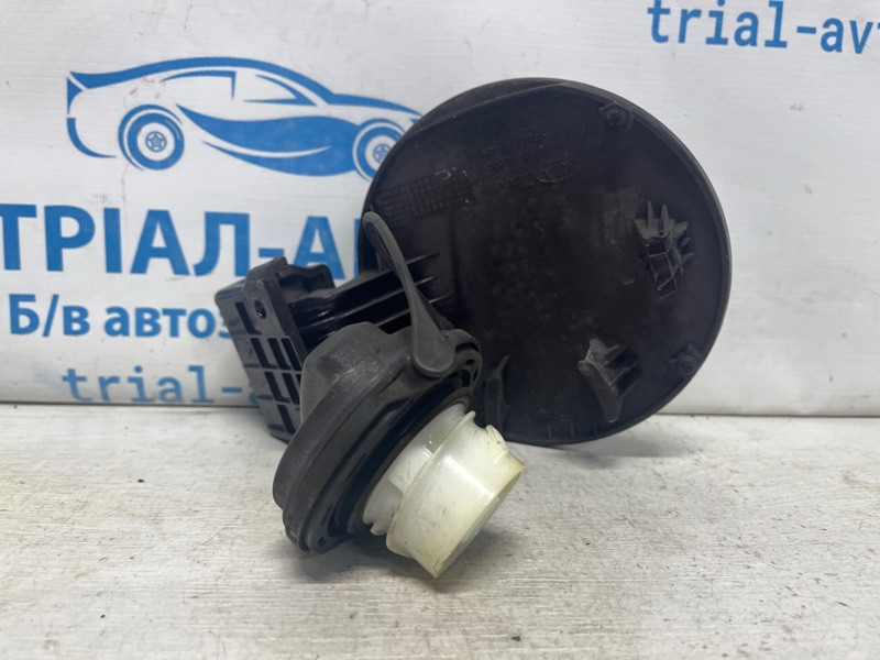 Лючок бака Kia Optima TF 2.4 БЕНЗИН G4KJ 2010 (б/у) Київ - зображення 4