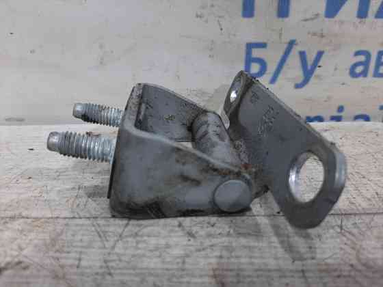 Петля крышки багажника Hyundai IX35 LM 2.0 DIESEL 2010 (б/у) Киев