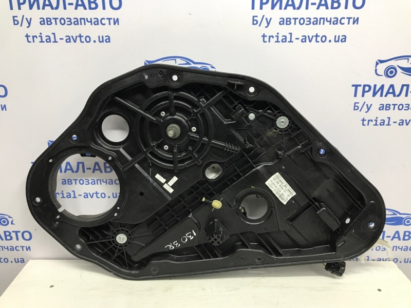 Стеклоподъемник задний правый (ручной) Hyundai I30 GD 1.6 DIESEL D4FB 2011 (б/у) Київ - зображення 1