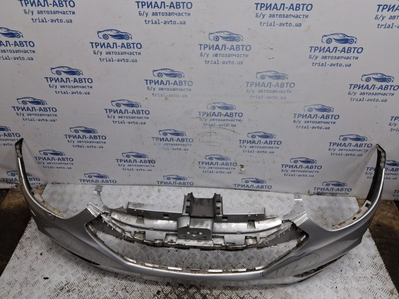 Бампер передний Hyundai IX35 LM 1.7 DIESEL D4FD 2009 (б/у) Київ - зображення 2