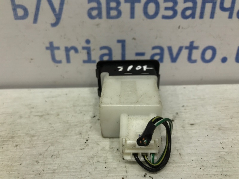 Кнопки управления Mitsubishi Pajero Sport 1996-2008 MR240254 (Арт. 44374) Киев - изображение 3