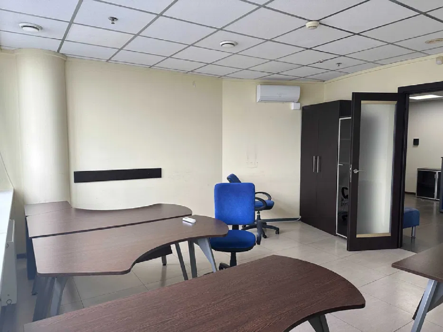Лівобережна метро,вул Метрополіта Андрія Шептицького 4А, офіс 140м Київ - зображення 10