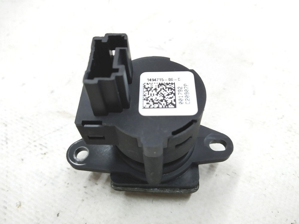 1Датчик температуры салона (активный) Tesla model 3, model Y 1494715-00-B Киев - изображение 5