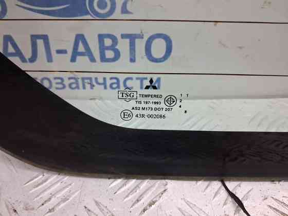 Стекло в кузов заднее Mitsubishi L200 KB 2.5 DIESEL 4D56 2006 (б/у) Київ