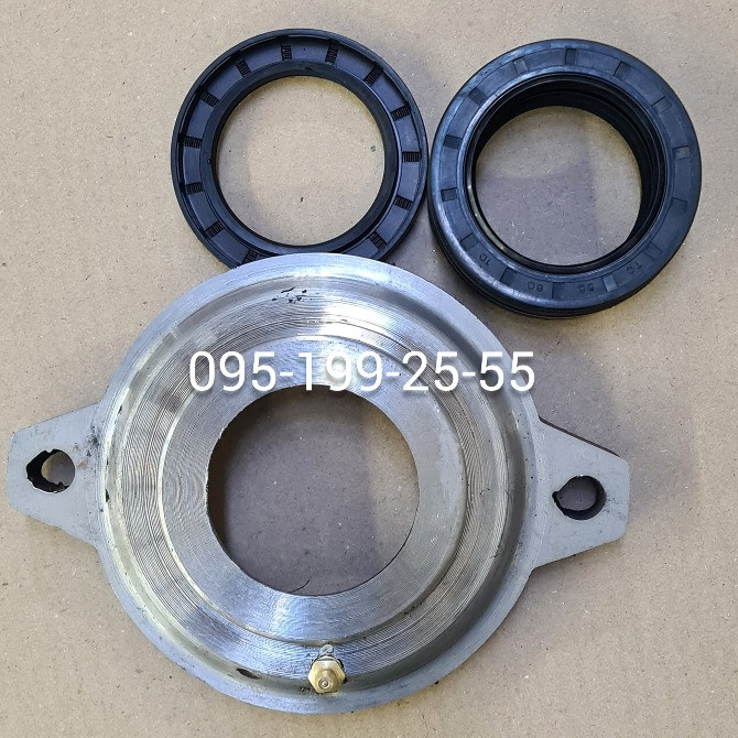 Кришка корпусу ведучого валу ПРТ-10 КОД.19.102-01 Днепр - изображение 1