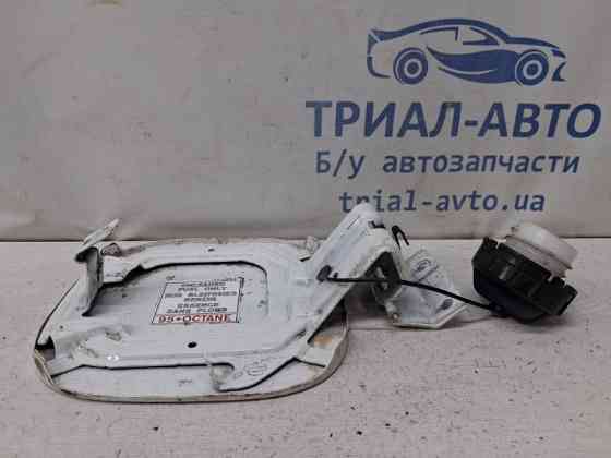 Лючок бака Mitsubishi Outlander 2012-2021  (Арт. 80739) Киев