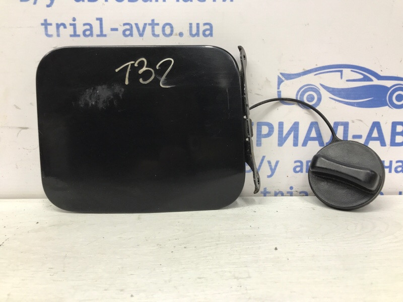 Лючок бака Nissan X-Trail T32 1.6 DIESEL R9M 2014 (б/у) Киев - изображение 1