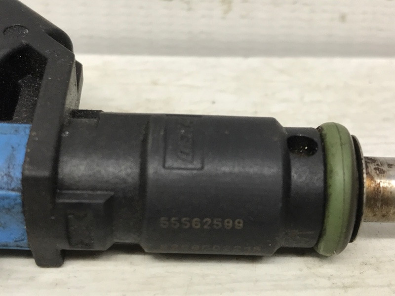 Форсунка топливная Chevrolet Cruze J300 1.6 F16D4 2009 (б/у) Київ - зображення 3