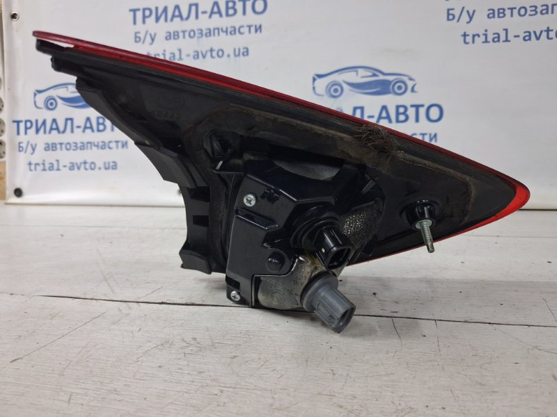 Фонарь задний внутренний правый Mazda CX 5 KE 2.2 DIESEL 2011 (б/у) Киев - изображение 4