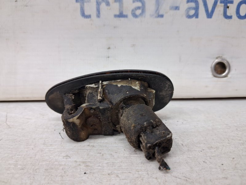 Повторитель поворотника Mitsubishi Pajero Sport 1996-2008 MB617810 (Арт. 64895) Киев - изображение 2