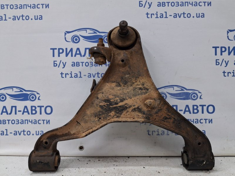 Рычаг передний нижний левый Nissan Navara D40 2.5 DIESEL YD25DDTI 2004 (б/у) Киев - изображение 1