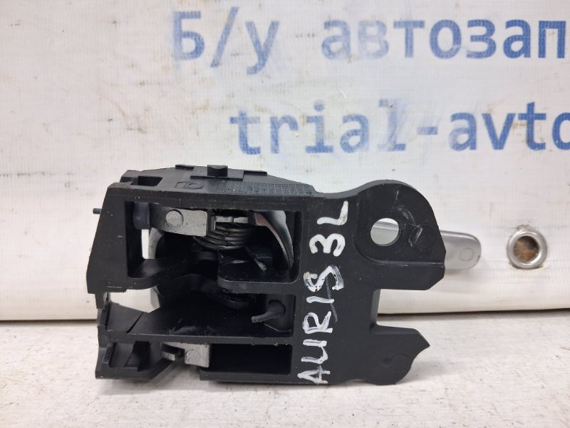 Ручка двери внутренняя левая Toyota Auris E150 1.6 БЕНЗИН 1ZRFAE 2006 (б/у) Київ - зображення 3