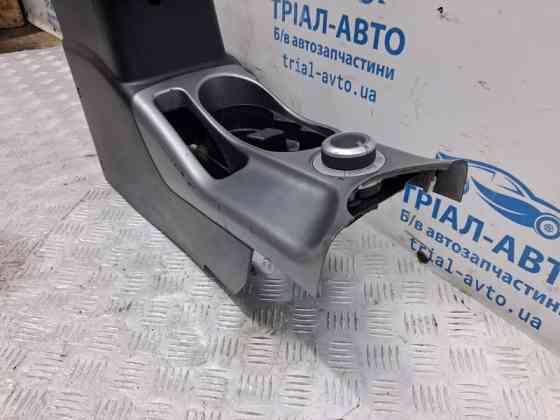 Подлокотник Mitsubishi Outlander 2007-2012 8011A165XA (Арт. 80501) Киев