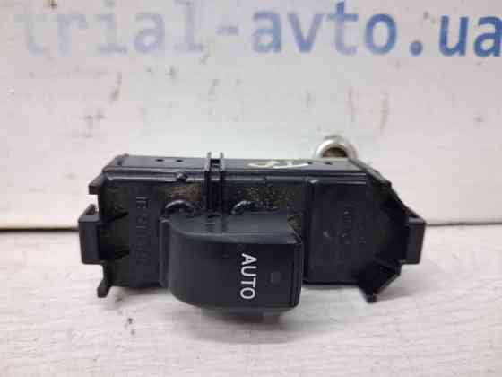 Кнопка стеклоподъемника Toyota Prado 2002-2009 8403060020 (Арт. 67307) Киев