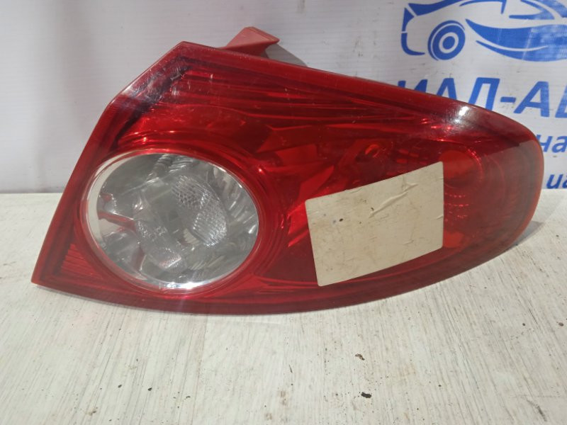 Фонарь задний внешний правый Chevrolet Lacetti J200 2004 (б/у) Киев - изображение 1