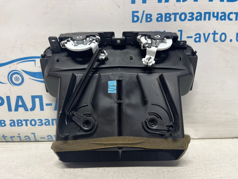 Дефлектор обдува Dodge Journey 1 2.4 БЕНЗИН ED3 2007 (б/у) Киев - изображение 5