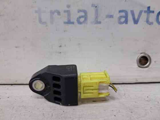 Датчик удара (AIRBAG) Toyota RAV 4 A40 2.2 DIESEL 2ADFTV 2012 (б/у) Киев