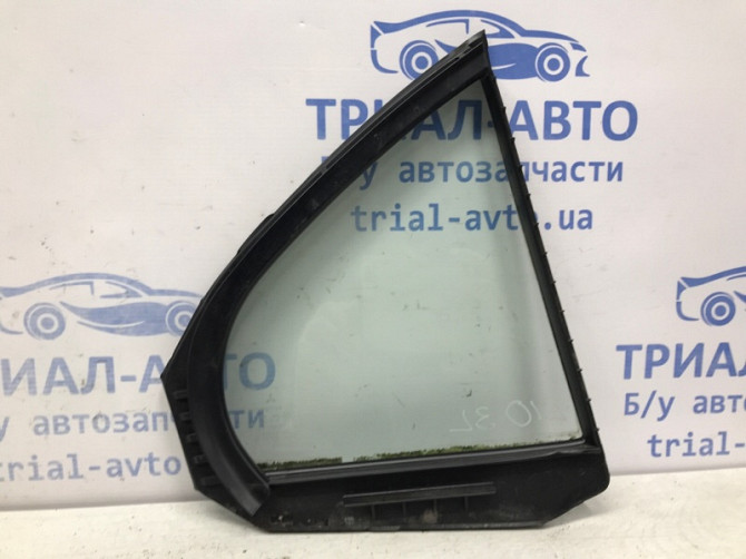 Стекло двери задней левой (форточка) Mitsubishi Lancer 10 1.5 БЕНЗИН 4A91 2007 (б/у) Киев - изображение 2