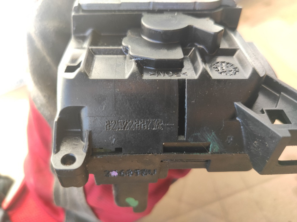 Замок задней двери правый Renault Megane III 2008-2015 (825028873R) Ковель - зображення 4