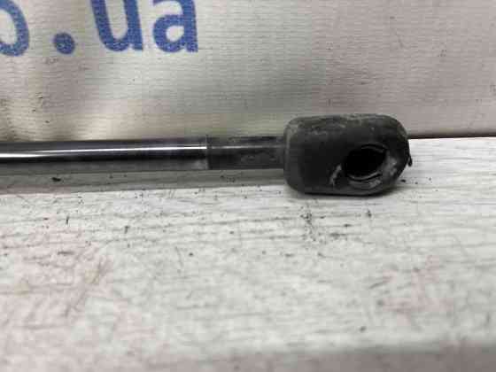 Амортизатор крышки багажника Hyundai Getz 2002-2011 817701C001 (Арт. 81110) Киев
