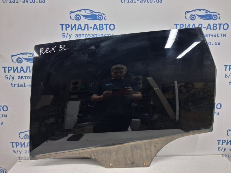 Стекло двери заднее левое SsangYong Rexton Y250 2.7 D27DT 2006 (б/у) Київ - зображення 1