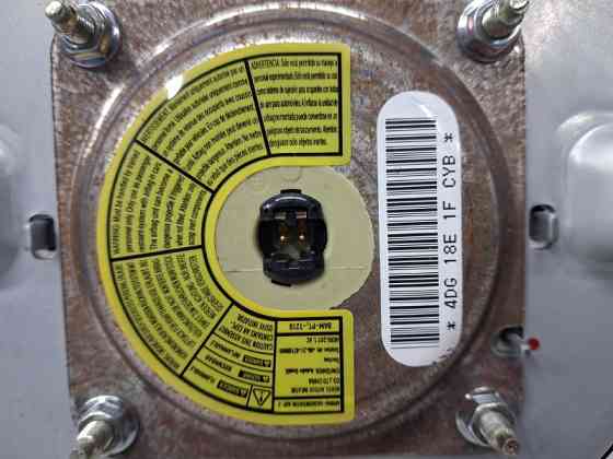 Подушка безопасности в руль SsangYong Korando C200 2.0 DIESEL D20DT 2010 (б/у) Киев