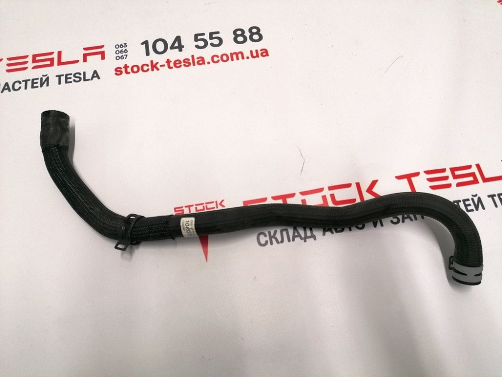 Шланг системы охлаждения от расширительного бака Tesla model X 1046275-00-E Киев - изображение 1