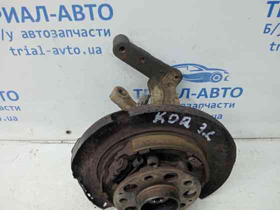 Цапфа задняя левая со ступицей SsangYong Korando C200 2.0 DIESEL D20DT 2010 (б/у) Киев