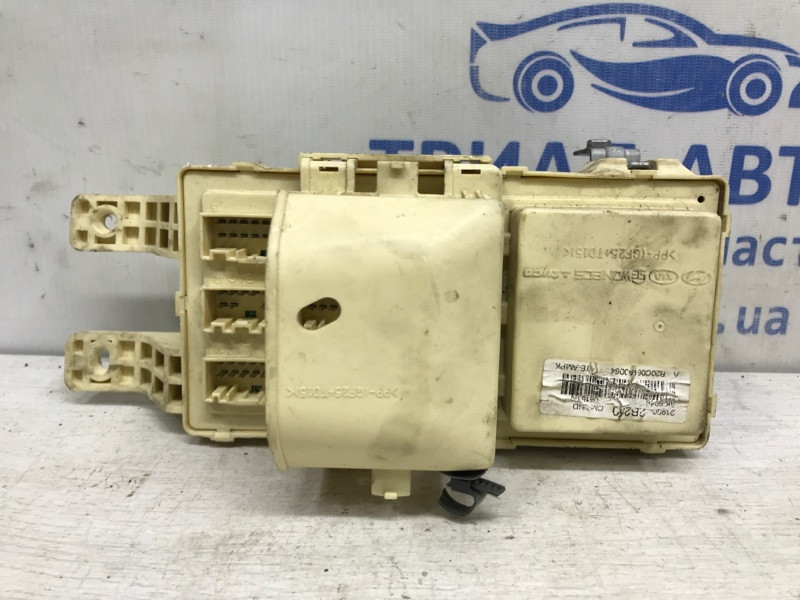 Блок предохранителей Hyundai Santa fe CM 2.7 БЕНЗИН G6EA 2005 (б/у) Киев - изображение 2