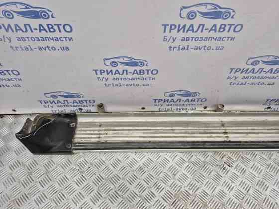 Подножка Mitsubishi Pajero Sport K9 2.5 DIESEL 4D56 1996 прав. (б/у) Київ