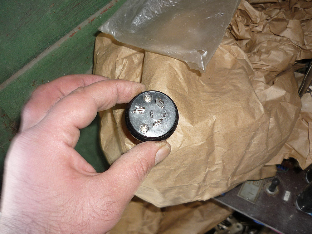 Вилки электрические, промышленные Вилки ВШ-П-20-25/220У4, промышленные, Харків - зображення 3