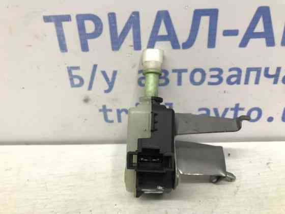 Привод лючка бака Toyota Avensis 2002-2010 7703005011 (Арт. 44437) Київ