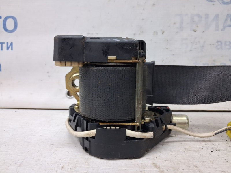 Ремень безопасности передний правый Volkswagen Caddy 2K 1.9 DIESEL BJB 2003 (б/у) Киев - изображение 3