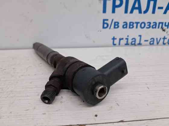 Форсунка топливная Hyundai IX35 LM 1.7 DIESEL D4FD 2009 (б/у) Киев