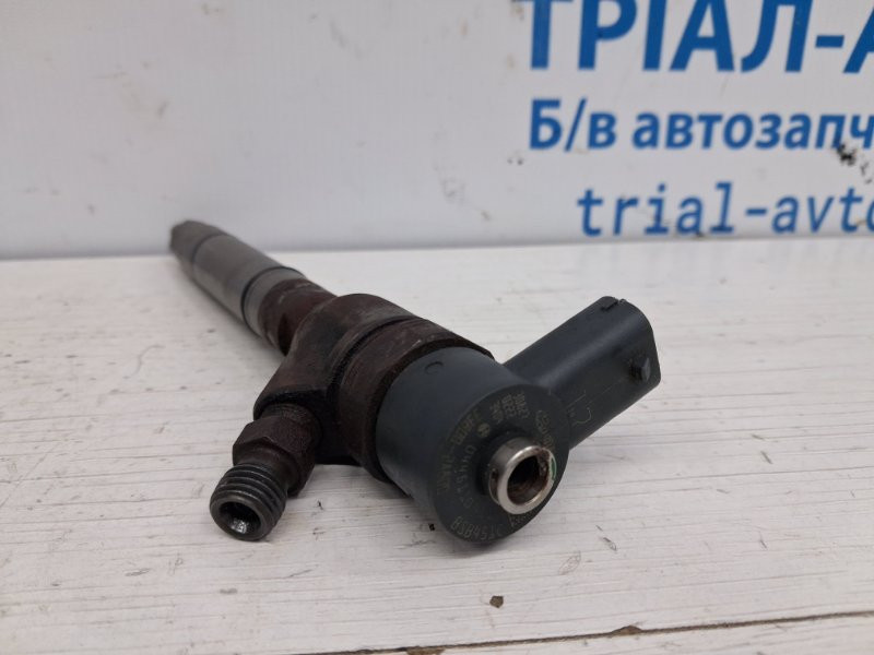 Форсунка топливная Hyundai IX35 LM 1.7 DIESEL D4FD 2009 (б/у) Київ - зображення 3