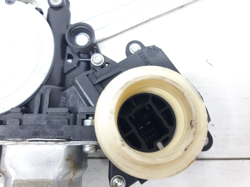 Стеклоподъемник задний левый Toyota Avensis 2009-2018 6984005130 (Арт. 29024) Київ - зображення 2