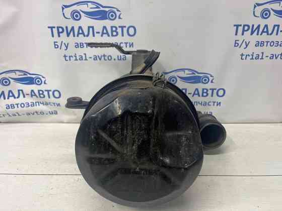 Корпус воздушного фильтра Mitsubishi Pajero Sport K9 2.5 DIESEL 4D56 1996 (б/у) Киев