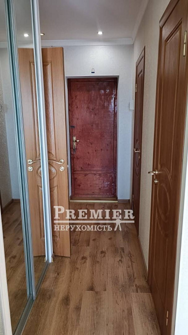 Продам 1-кімнатну квартиру в районі 10 лінії Одеса - зображення 4