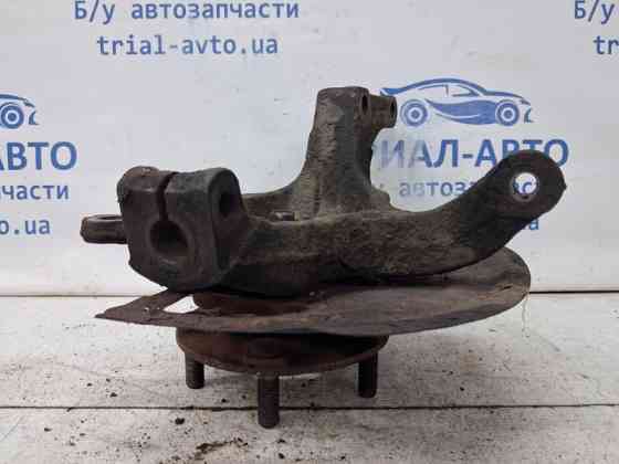 Кулак поворотный правый со ступицей Nissan Qashqai J10 2.0 БЕНЗИН MR20DE 2006 (б/у) Київ