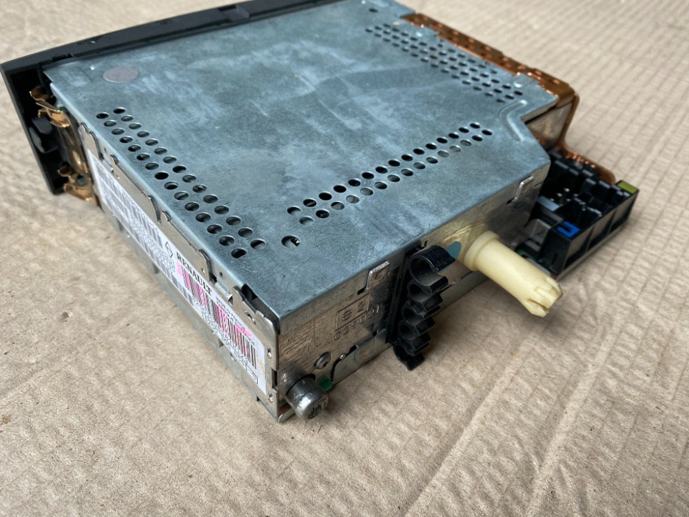 Автомагнитола Renault Scenic II 2003-2009 (8200300858) Ковель - изображение 2