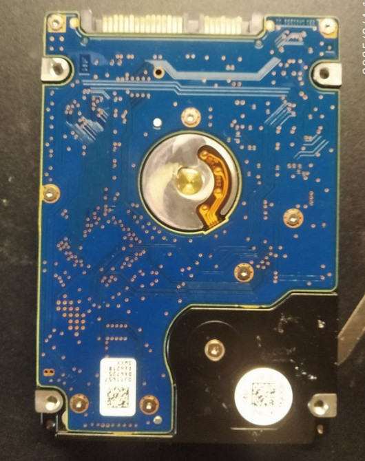 Жесткий диск Hitachi 750GB 2.5 SATA Київ - зображення 2