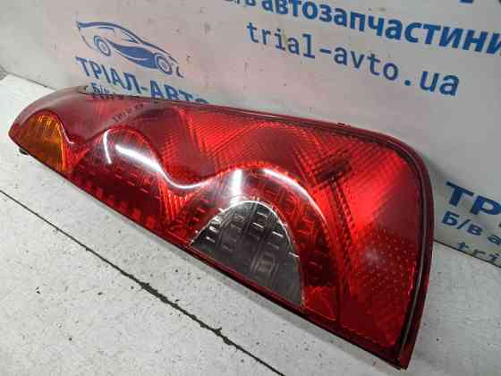 Фонарь задний внешний правый Nissan Note 2005-2013 265509U000 (Арт. 84899) Киев