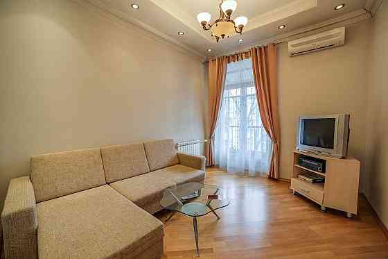 долгосрочная аренда 2-к квартира Киев, Печерский, 800 $/мес. Киев
