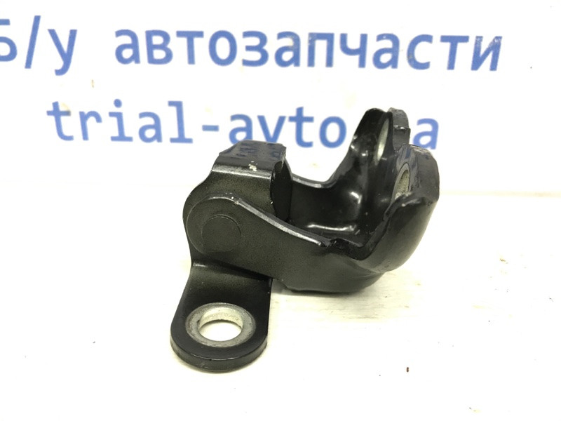 Петля двери задней правой Toyota Avensis T25 1.8 БЕНЗИН 1ZZFE 2002 (б/у) Киев - изображение 3