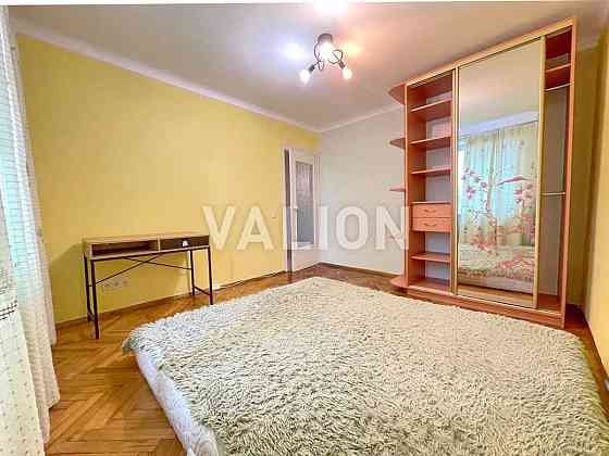 продажа 2-к квартира Киев, Голосеевский, 78000 $ Київ